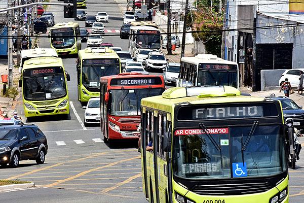 Em reunião na MOB, SET apresenta contraproposta e Rodoviários suspendem a greve