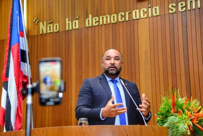 Deputado Roberto Costa defende criação do Batalhão Maria da Penha