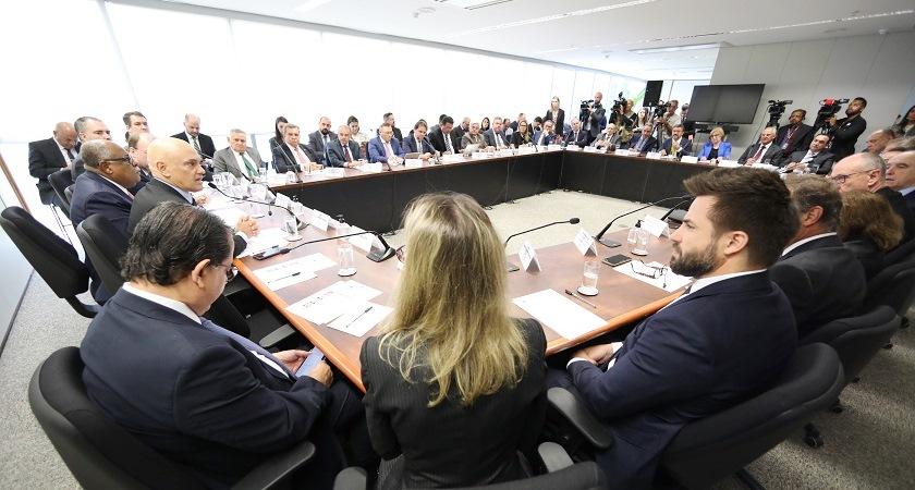 Presidente do TSE e ministros discutem assuntos das Eleições Municipais de 2024