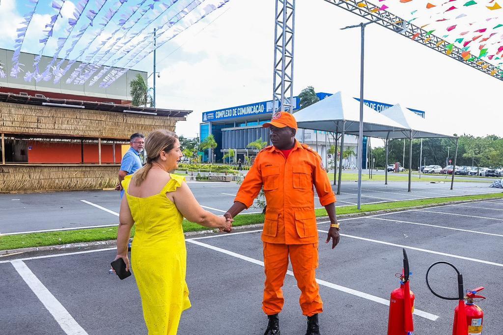 Presidente Iracema Vale confere detalhes da estrutura do 'Arraial da Assembleia’ que começa na próxima quinta (15)